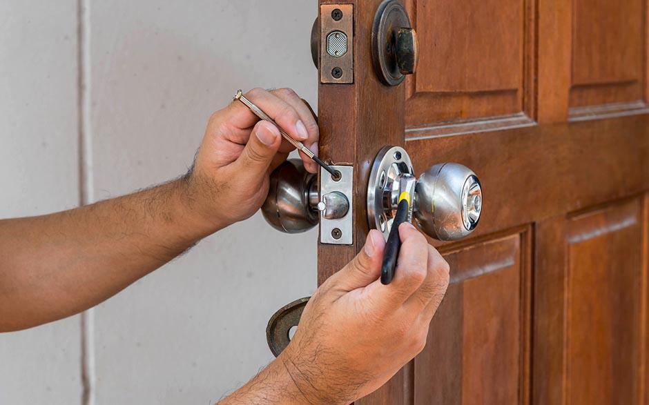 remplacer une serrure de porte d'entrée Choisy-le-Roi